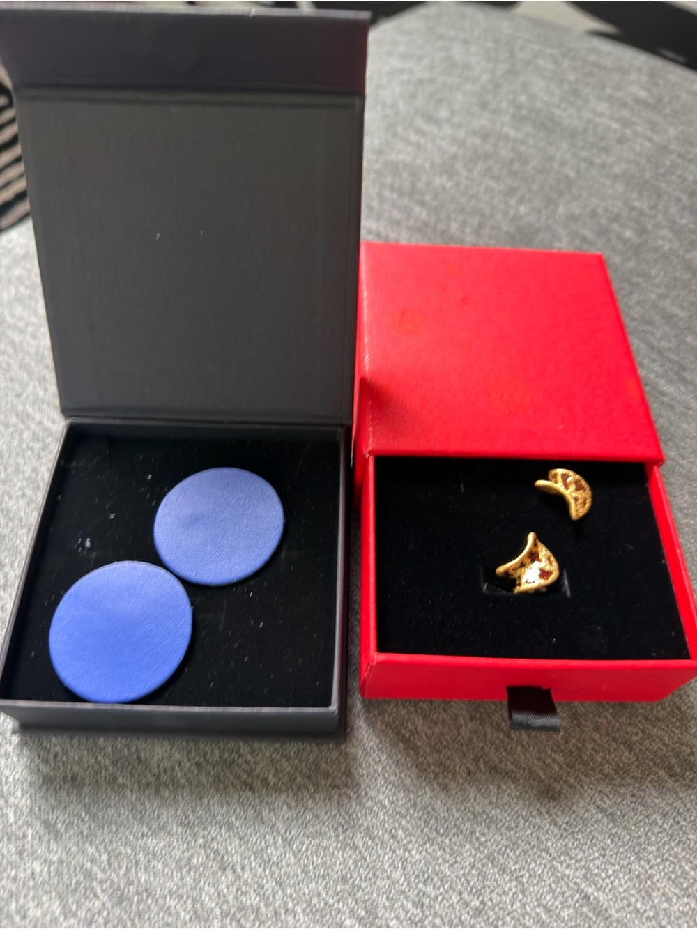 Gold Tone Cufflinks and Blue Circle Earring Set